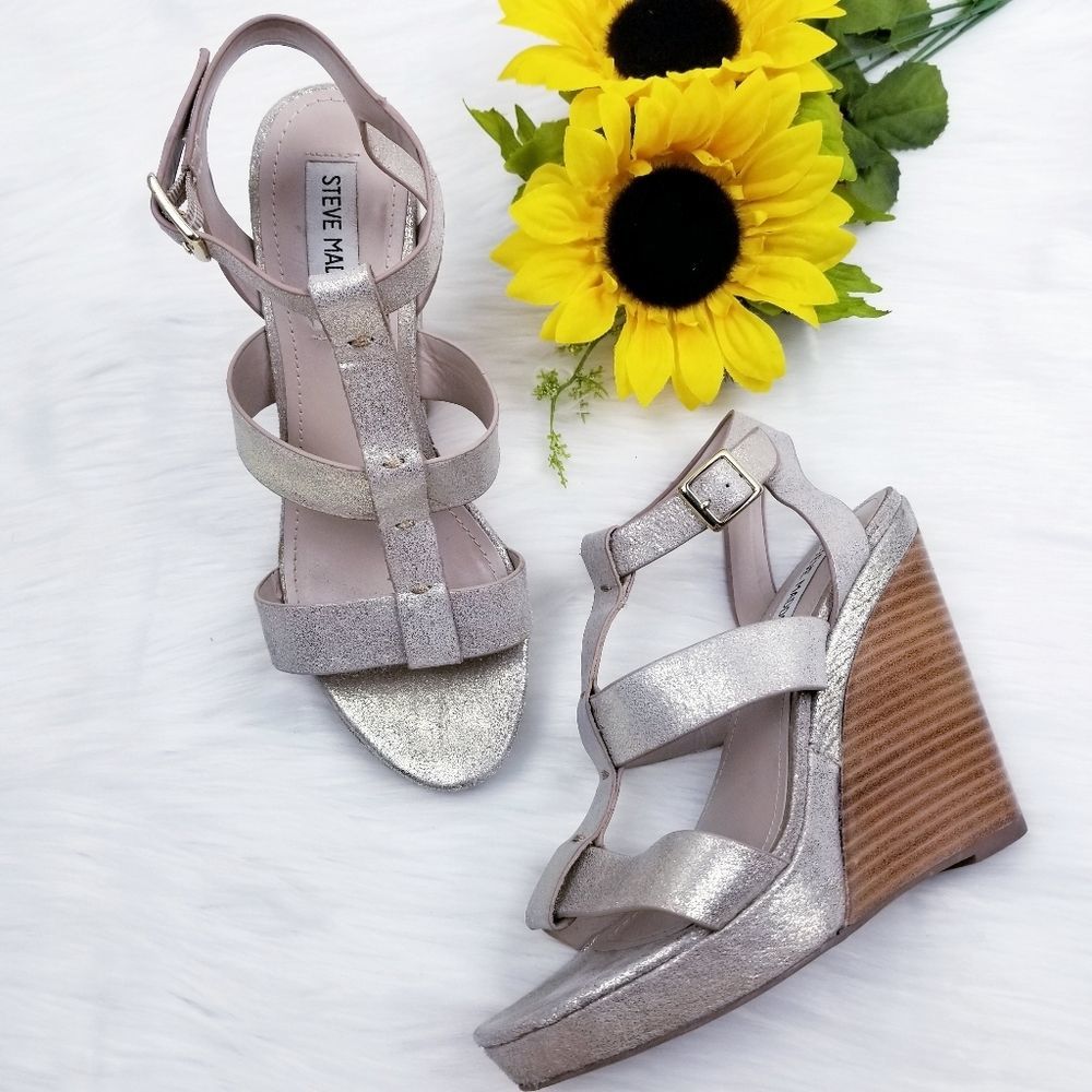Steve Madden Iris Platform Gold Wedge EUC
